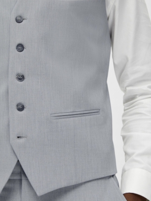  LIGHT GREY