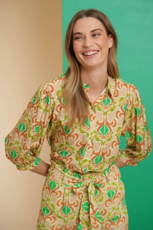 BRIGHT GREEN