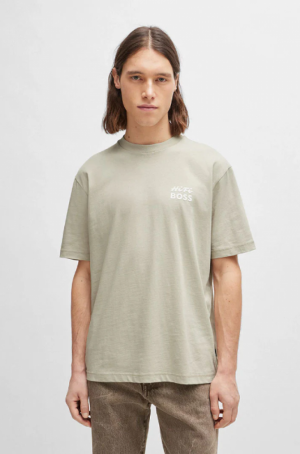  LIGHT BEIGE