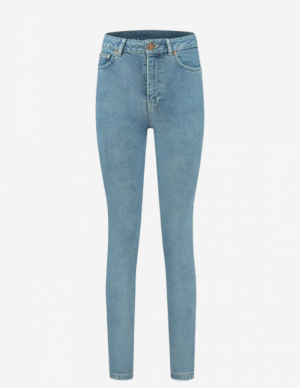  MEDIUM BLUE