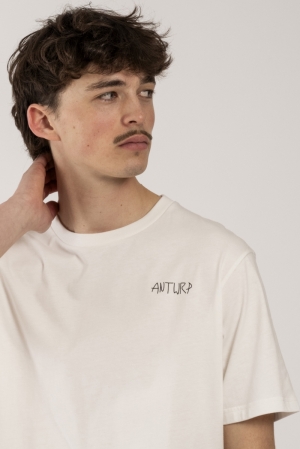  OFF-WHITE