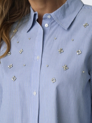 LIGHT BLUE