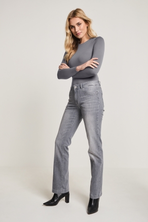  GREY USED