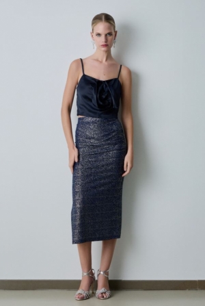 NAVY BLUE