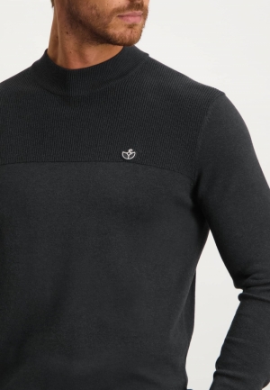  DARK GREY