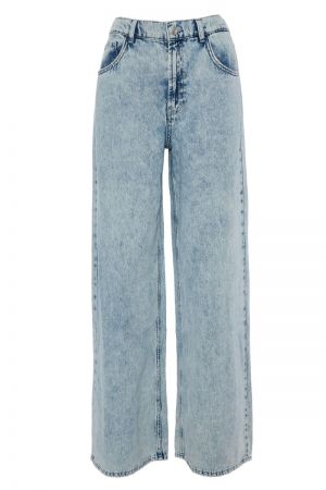 BLEACH BLUE DEN