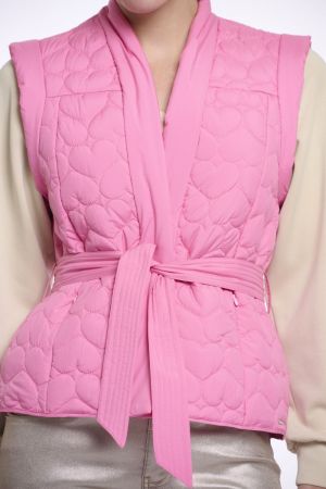  BRIGHT PINK