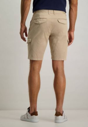  DARK BEIGE