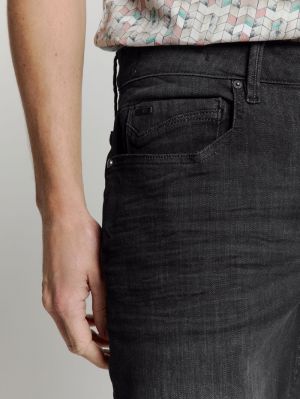  BLACK DENIM