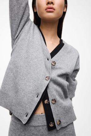 MEDIUM GREY MEL