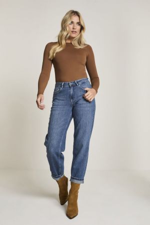 SMOKEY INDIGO