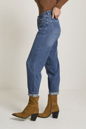 SMOKEY INDIGO