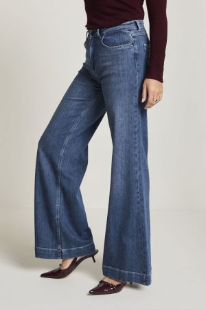  SMOKEY INDIGO