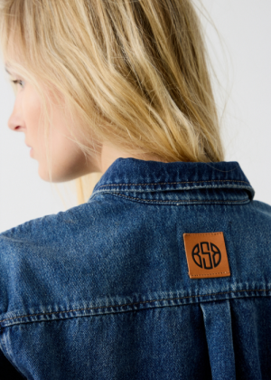  BLUE DENIM