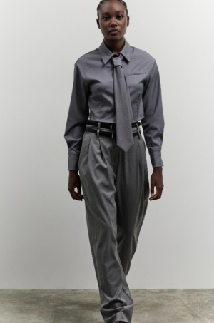 COOL GREY