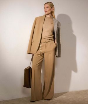 LIGHT BROWN MEL