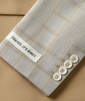  LIGHT BROWN MEL