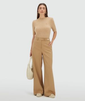  LIGHT BROWN