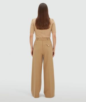  LIGHT BROWN