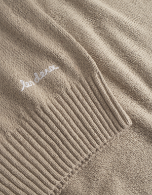  DARK SAND