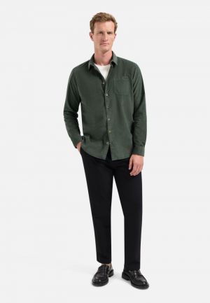  DARK GREEN