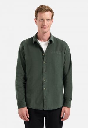  DARK GREEN