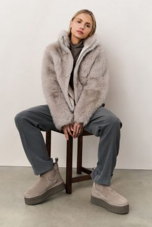 LIGHT GREY