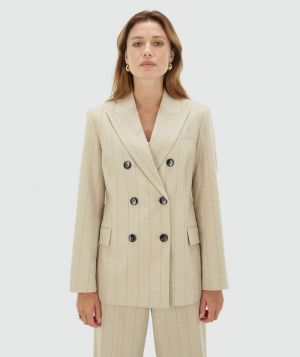  LIGHT BEIGE