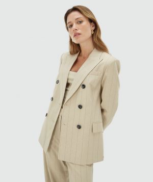  LIGHT BEIGE