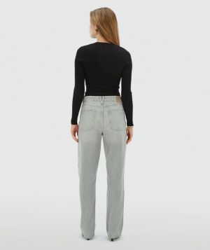  GREY DENIM