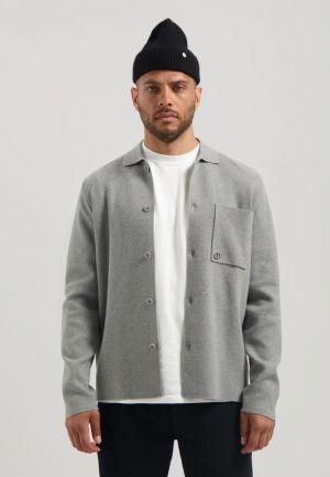 GHOST GREY