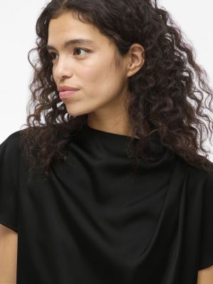  BLACK BEAUTY