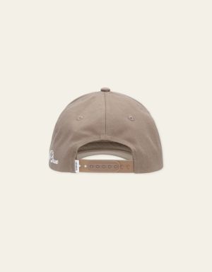 WALNUT BROWN