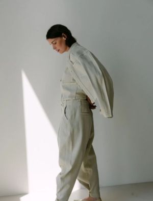  BEIGE JEANS