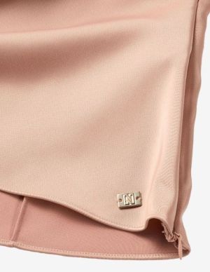  BLUSH