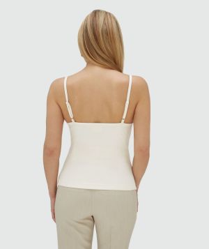 CREME WHITE