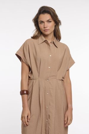ROSY BROWN