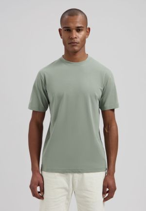  GREEN SHADOW