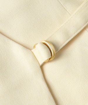  BUTTER YELLOW