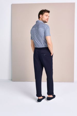 MIDDLE BLUE