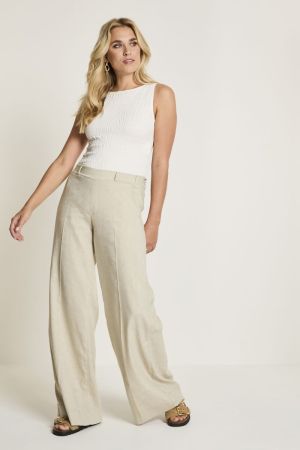  LIGHT OLIVE