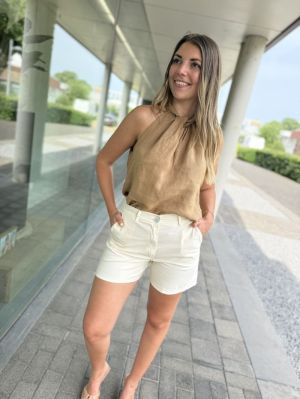  CAMELLO