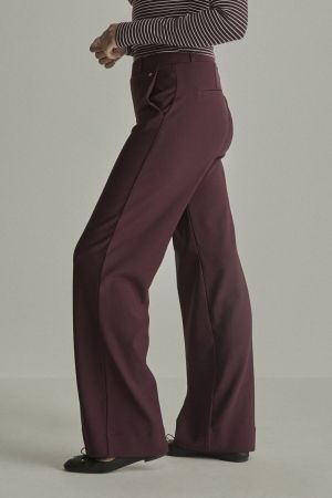 BURGUNDY RED