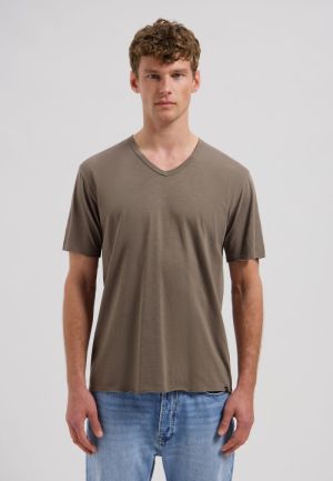 GREY BROWN
