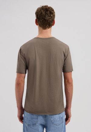 GREY BROWN