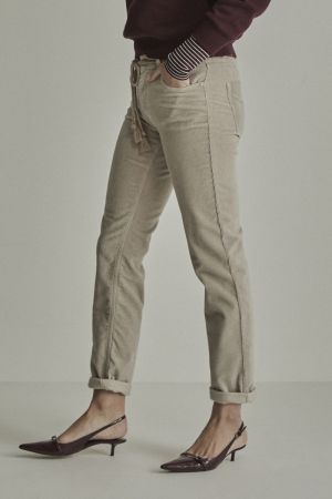 IVORY GREY